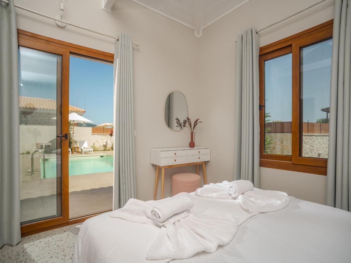 Villa Terra - Laganas Stone Villas Luaran gambar