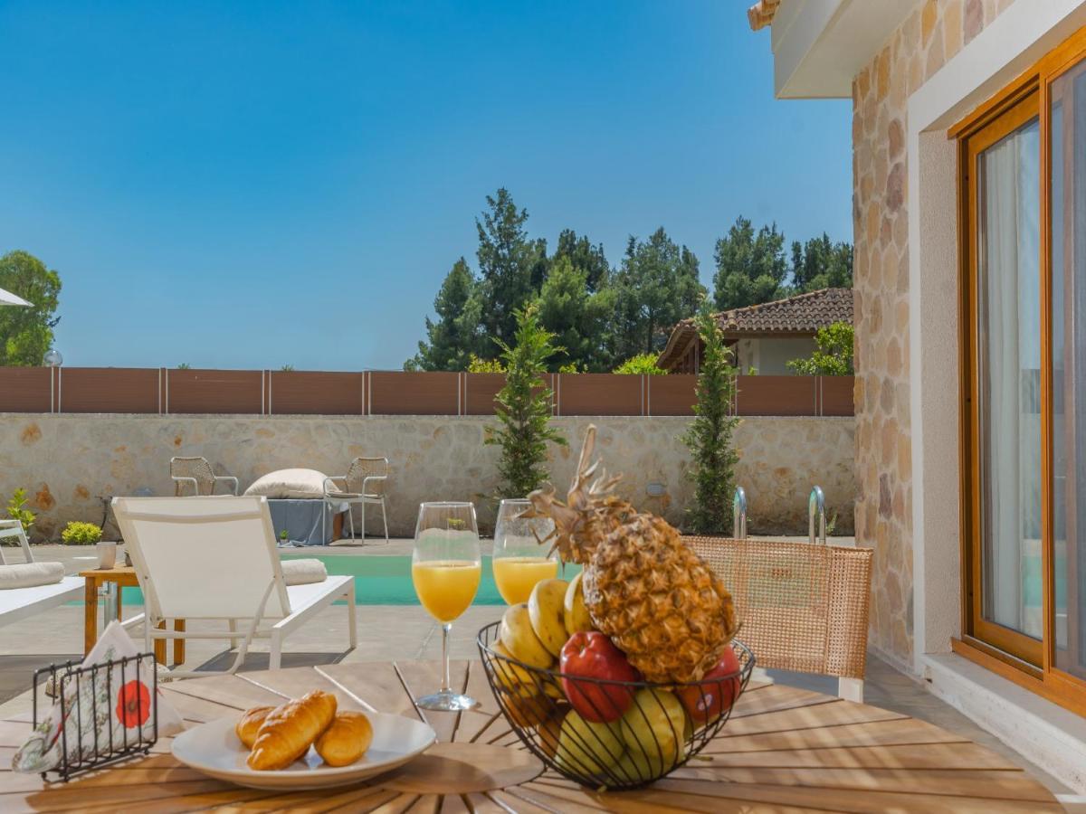 Villa Terra - Laganas Stone Villas Luaran gambar